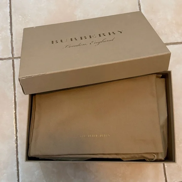 New Burberry Black Leather Sneakers
